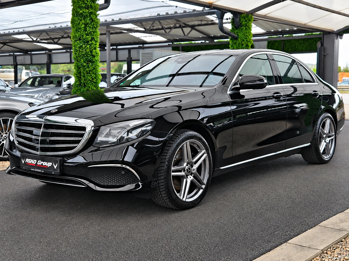 Mercedes-Benz E 350 AMG/МАСАЖ/DISTR/PANO/360CAM/CAR PLAY/ОБДУХ/HUD/LIZ