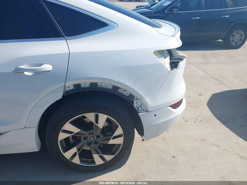 Audi E-Tron Sportback Prestige Quattro, снимка 6 - Автомобили и джипове - 54769475