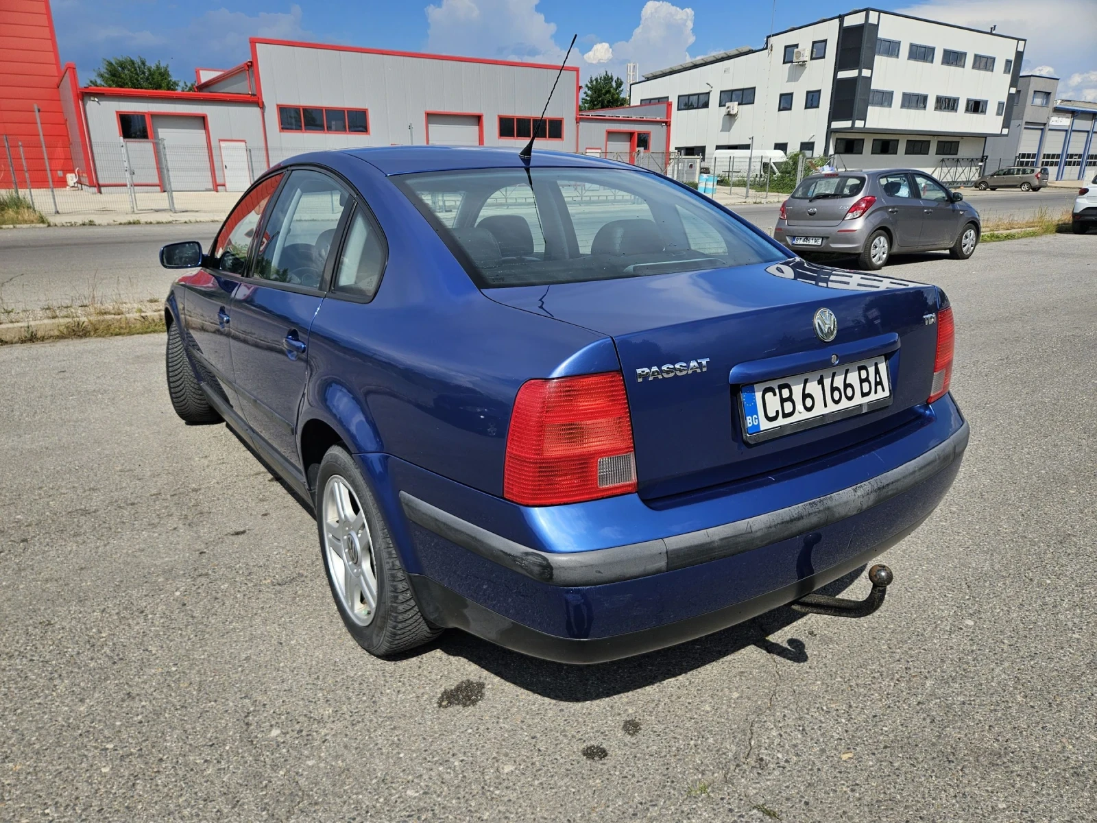 VW Passat 1.9 TDI 110 PS, снимка 6 - Автомобили и джипове - 54876377