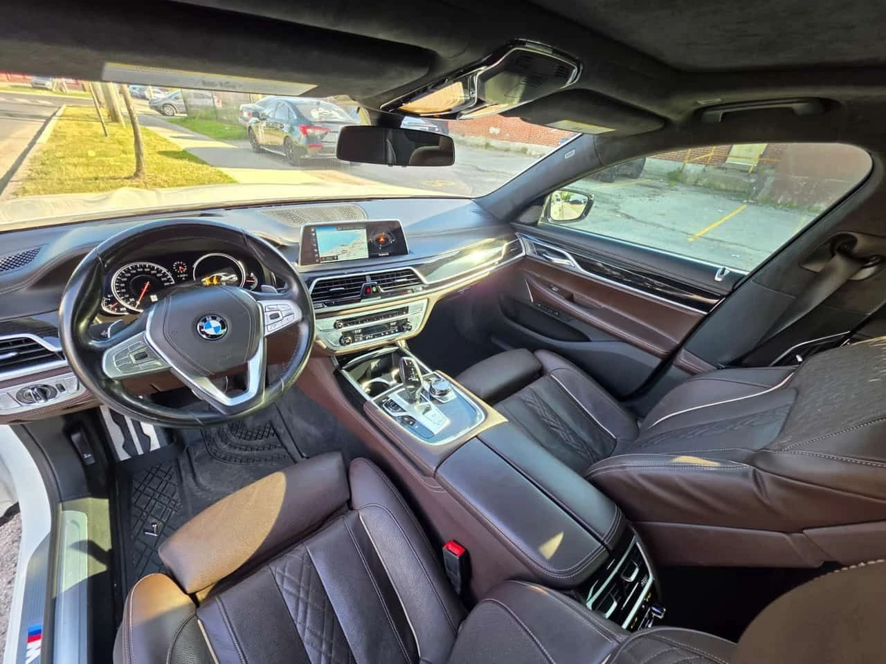 BMW 750 xDrive/���������/��������/���������/360 | Mobile.bg � ����������� 9