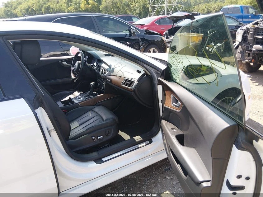 Audi A7 PRESTIGE Автокредит Цена до България, снимка 9 - Автомобили и джипове - 55463513
