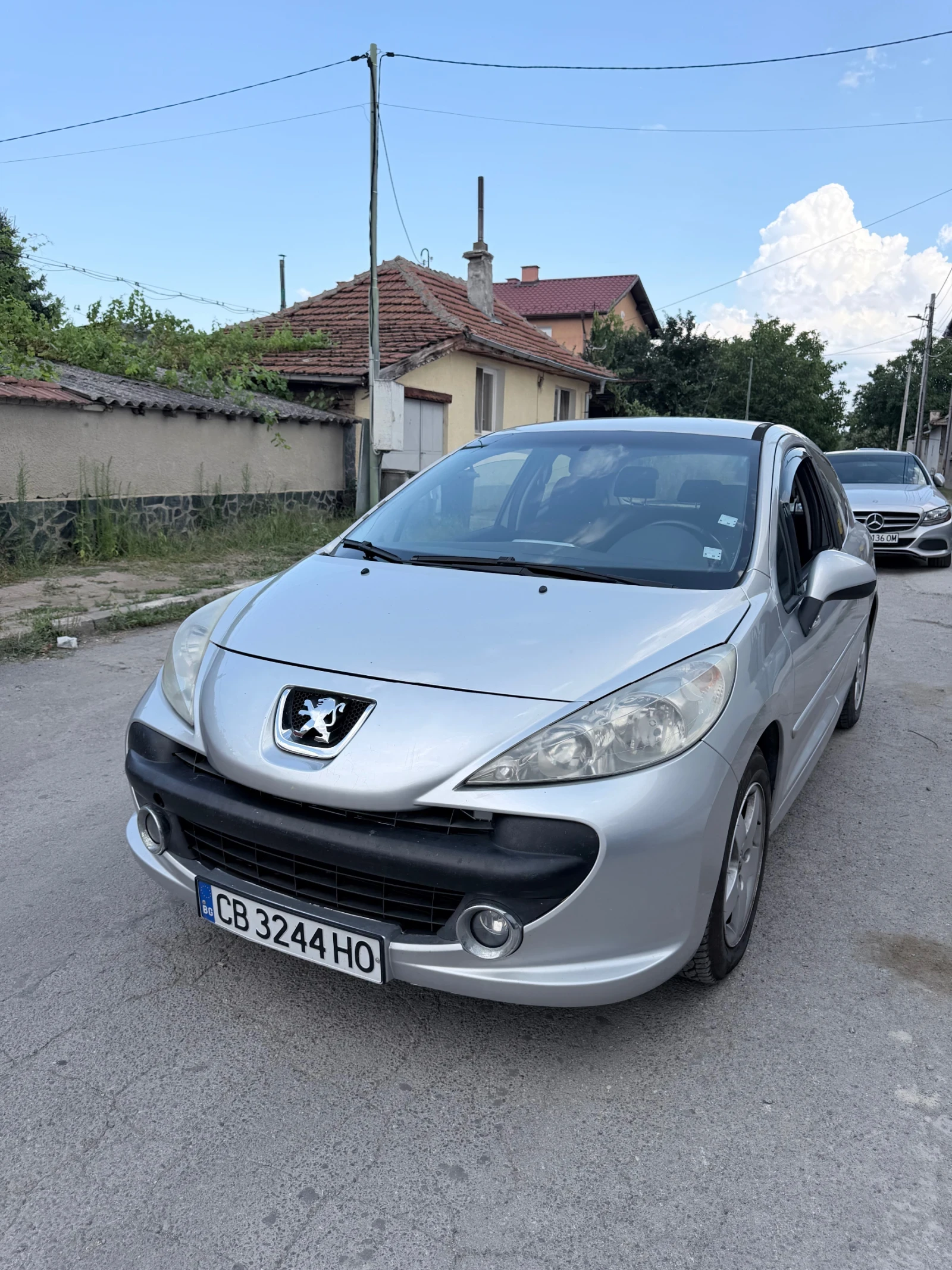 Peugeot 207 1.4, снимка 2 - Автомобили и джипове - 55604850