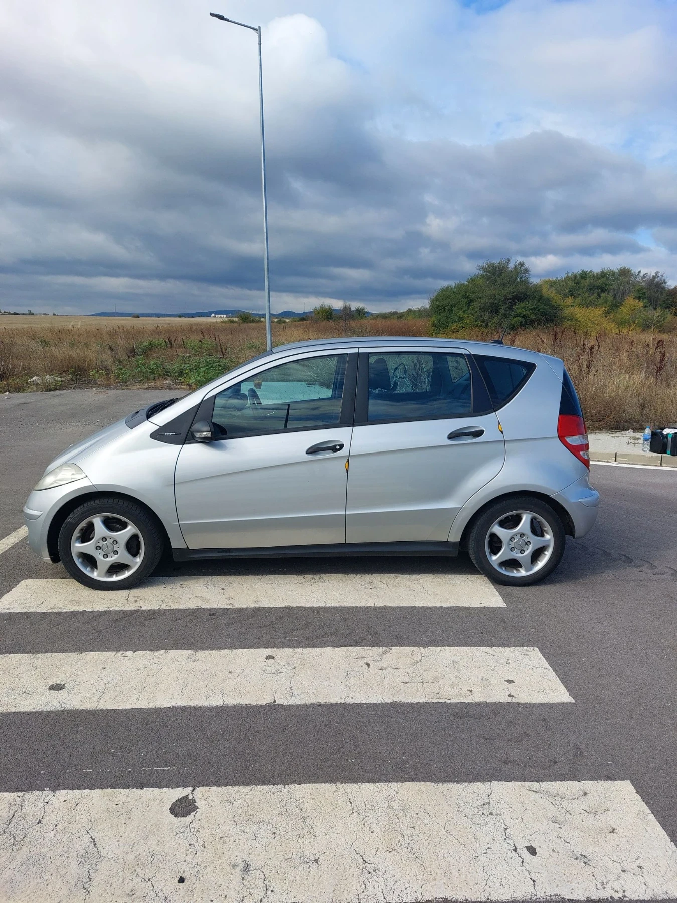 Mercedes-Benz A 180, снимка 2 - Автомобили и джипове - 55999143