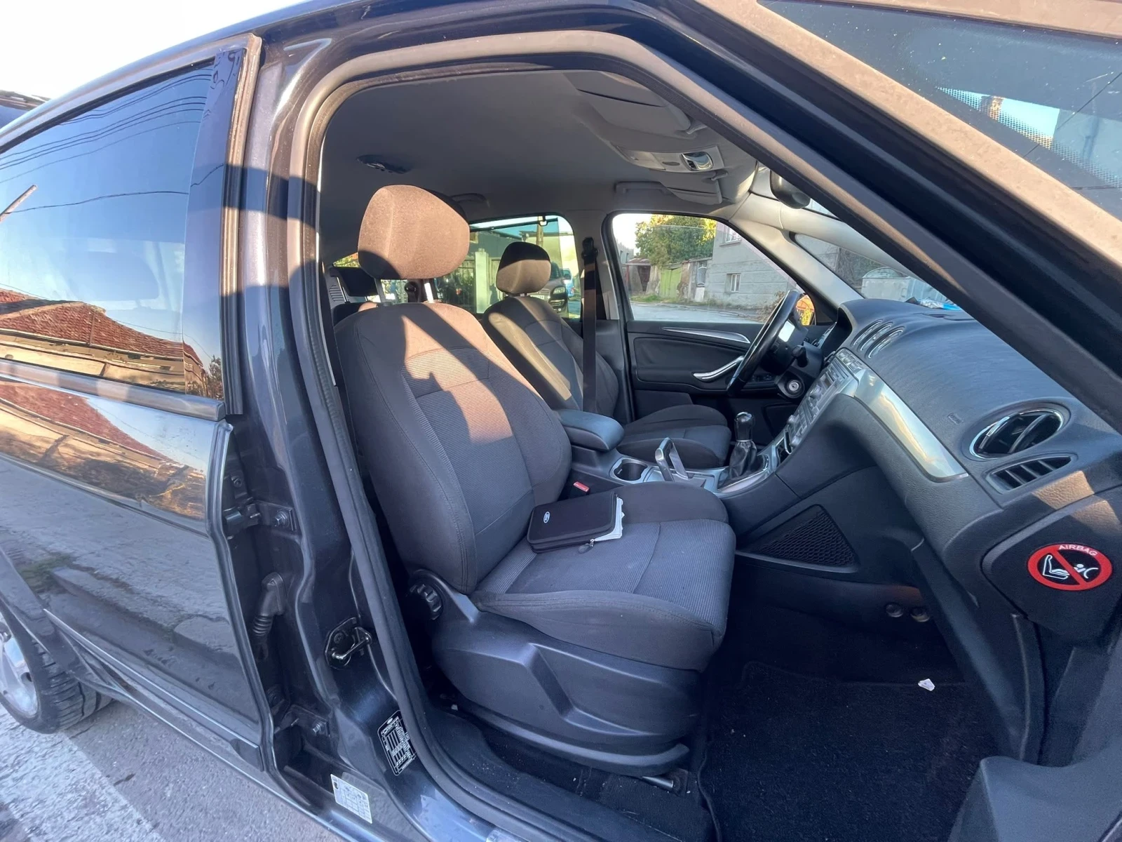 Ford S-Max 2.0i 145ps NL | Mobile.bg � ����������� 14
