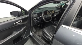 Kia Sportage 1.6T / AWD / DISTRONIC / ОБДУХВАНЕ / ПОДГРЕВИ, снимка 10
