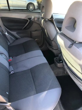 Обява за продажба на Toyota Rav4 2.0 D4D ~6 300 лв. - изображение 8