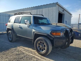 ����� �� �������� �� Toyota Fj cruiser 2011 TOYOTA FJ CRUISER BASE