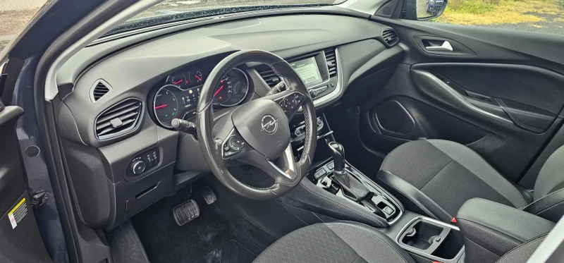 Opel Grandland X 1.5 Cdti-130hp-Automato-Navi-Euro 6, снимка 9 - Автомобили и джипове - 48186464