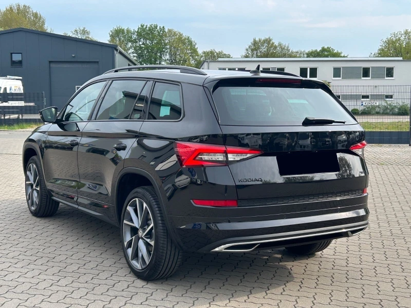 Skoda Kodiaq 2.0 TDI 4x4 DSG ACC KeyGO 360 SzH VirtualC #iCarbg, снимка 4 - Автомобили и джипове - 50723699