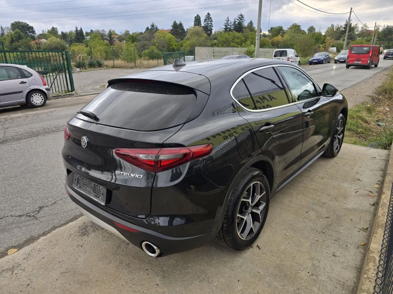 Alfa Romeo Stelvio SUPER Q4/FULL/CAMERA, снимка 4 - Автомобили и джипове - 51994658
