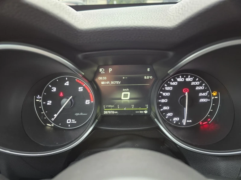 Alfa Romeo Stelvio SUPER Q4/FULL/CAMERA, снимка 16 - Автомобили и джипове - 51994658