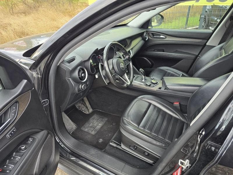 Alfa Romeo Stelvio SUPER Q4/FULL/CAMERA, снимка 7 - Автомобили и джипове - 51994658