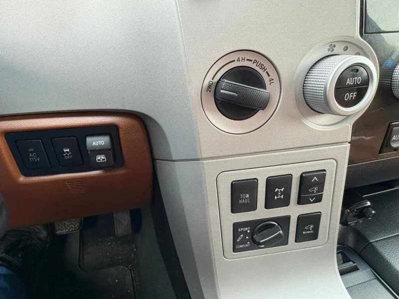 Toyota Sequoia PLATINUM * DVD * ПОДГРЕВ * CAMERA * PANO * AWD, снимка 14 - Автомобили и джипове - 52539142