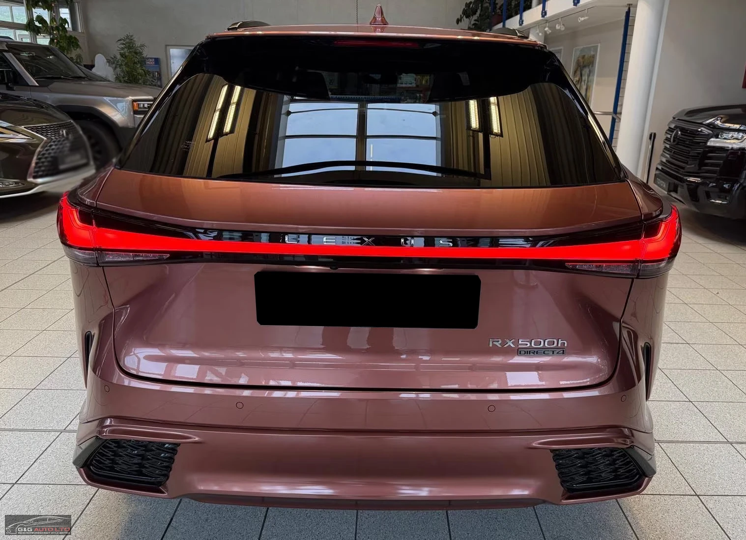 Lexus RX 500h НОВ!/F-SPORT/371HP/PERF./MARKLEV./PANO/360/440fpr - изображение 8