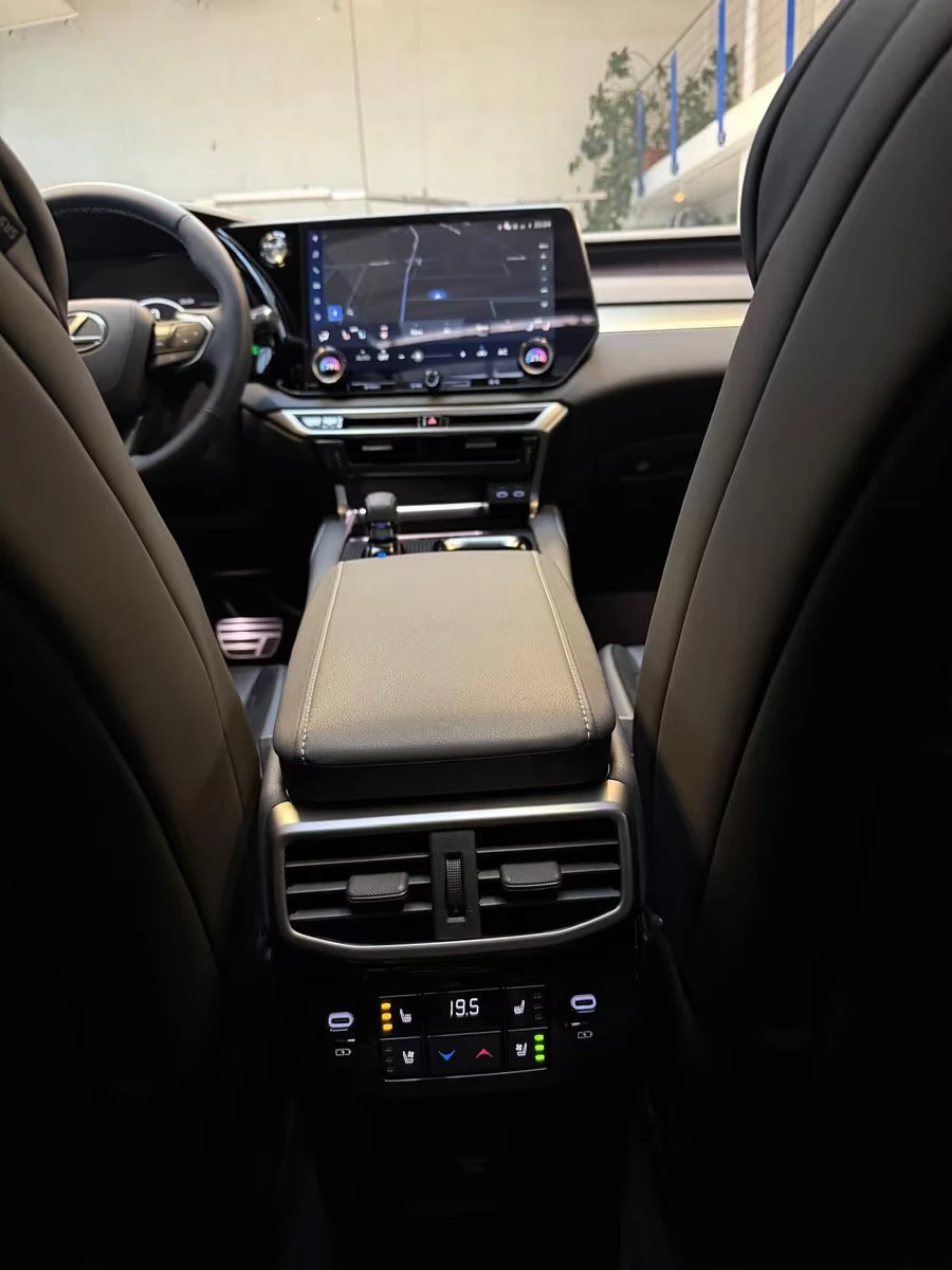 Lexus RX 500h !/F-SPORT/371HP/PERF./MARKLEV./PANO/360/440fpr | Mobile.bg   12