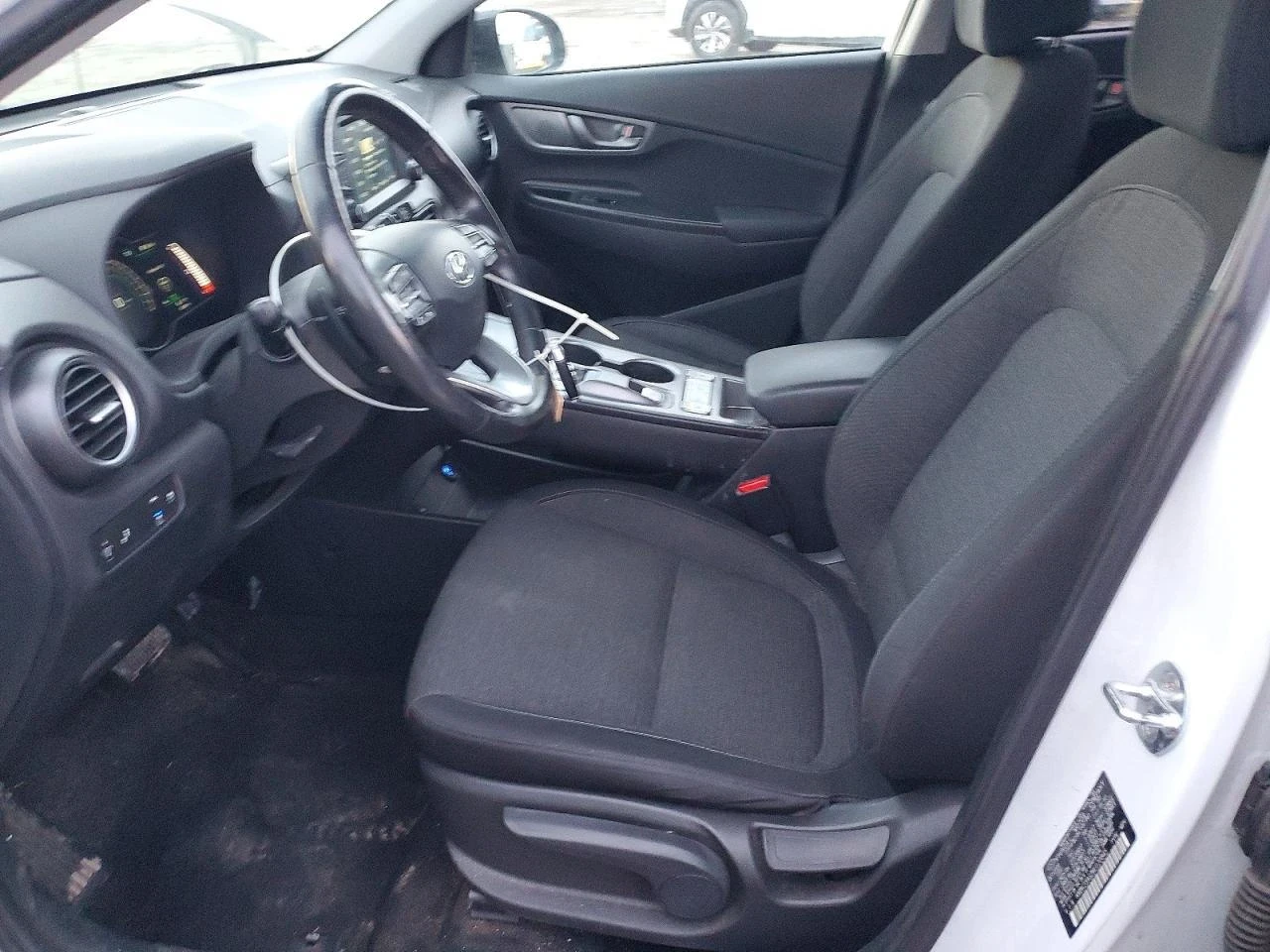 Hyundai Kona ELECTRIC  - изображение 7