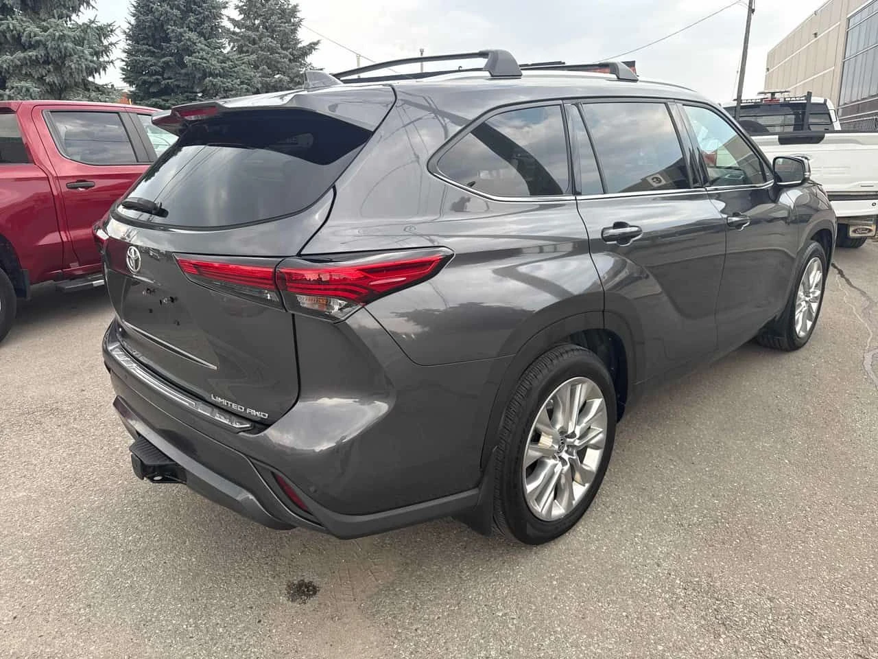 Toyota Highlander * Limited * ОБДУХВАНЕ* ПАНОРАМА* ДВА КЛЮЧА* , снимка 16 - Автомобили и джипове - 53738802