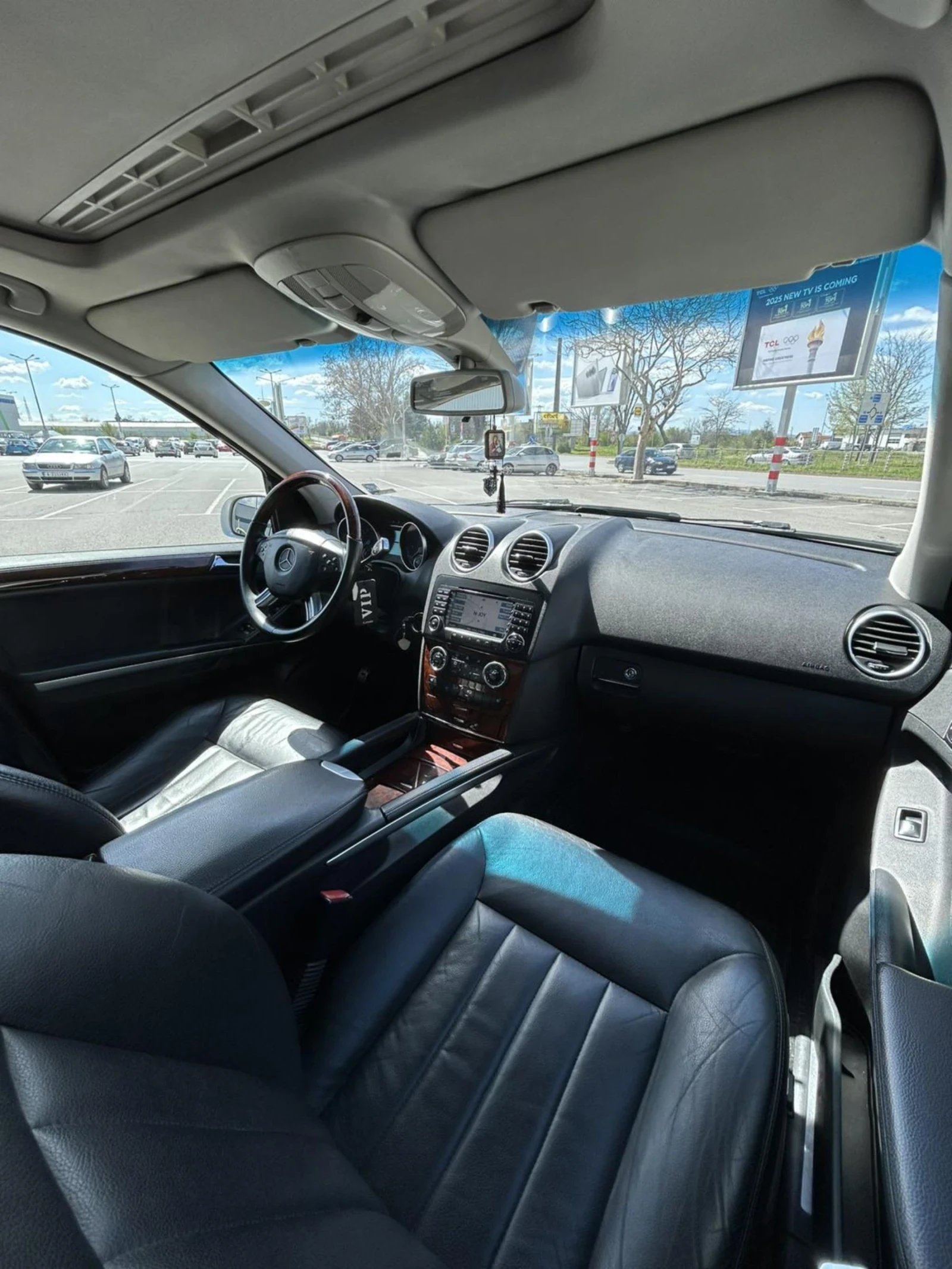 Mercedes-Benz ML 320, снимка 7 - Автомобили и джипове - 53829022