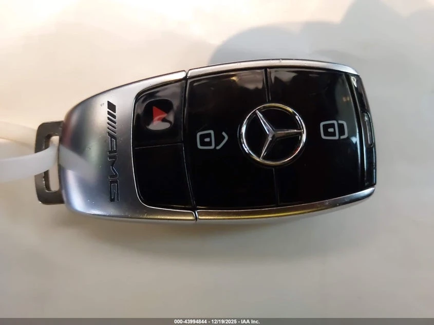 Mercedes-Benz G 63 AMG 4l Amg G 63 4Matic, снимка 11 - Автомобили и джипове - 53936168