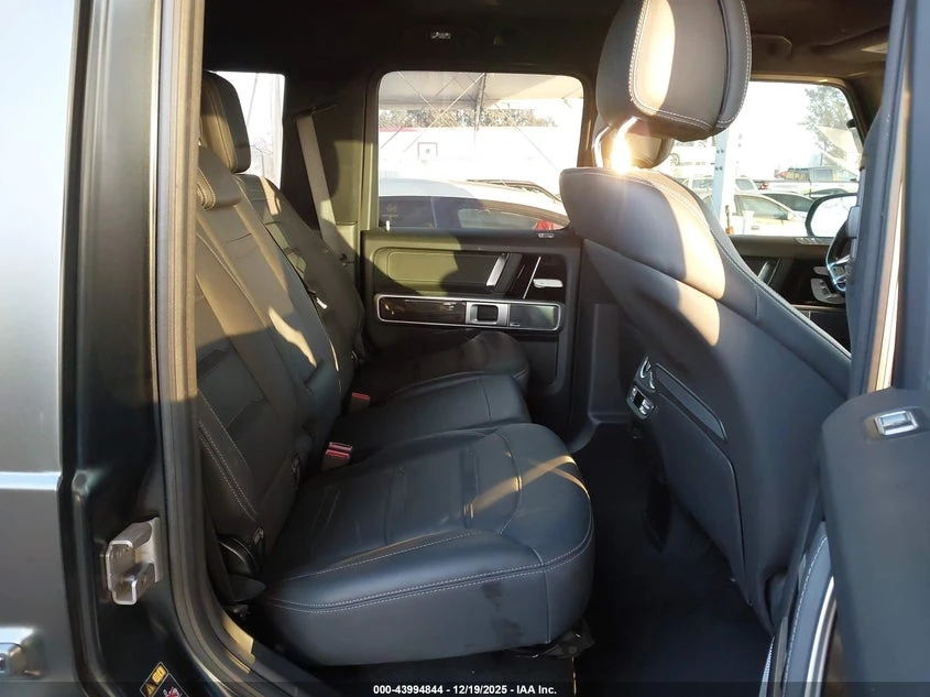 Mercedes-Benz G 63 AMG 4l Amg G 63 4Matic, снимка 8 - Автомобили и джипове - 53936168