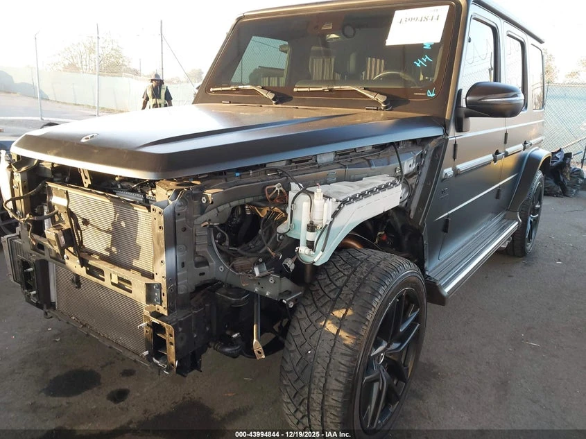 Mercedes-Benz G 63 AMG 4l Amg G 63 4Matic, снимка 6 - Автомобили и джипове - 53936168