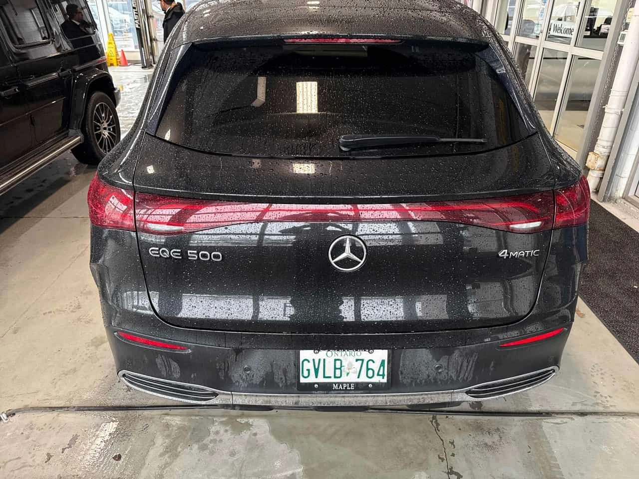 Mercedes-Benz EQE 500/ПАНОРАМА/ДИСТРОНИК/360 КАМЕРИ/ОТ MERCEDES, снимка 5 - Автомобили и джипове - 54171080