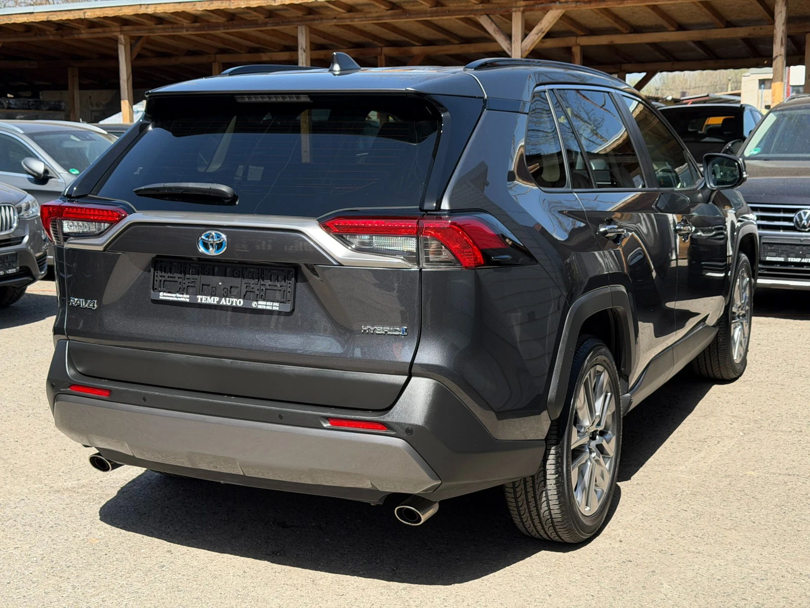 Toyota Rav4 2.5* 4x4* ГЕРМАНИЯ* СЕРВИЗНА КНИЖКА С ПЪЛНА ИСТОРИ, снимка 5 - Автомобили и джипове - 54226184