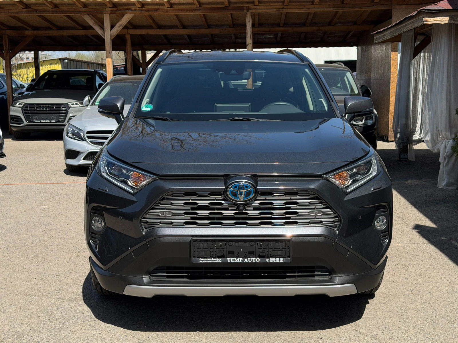 Toyota Rav4 2.5* 4x4* ГЕРМАНИЯ* СЕРВИЗНА КНИЖКА С ПЪЛНА ИСТОРИ, снимка 2 - Автомобили и джипове - 54226184