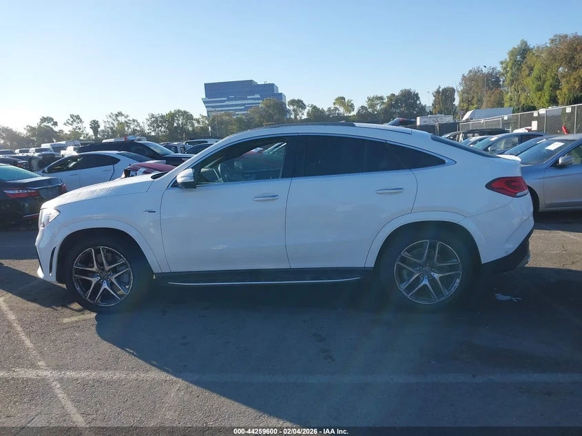 Mercedes-Benz GLE 53 4MATIC 2022 MERCEDES-BENZ AMG GLE 53 COUPE 4MATIC, снимка 5 - Автомобили и джипове - 54451120