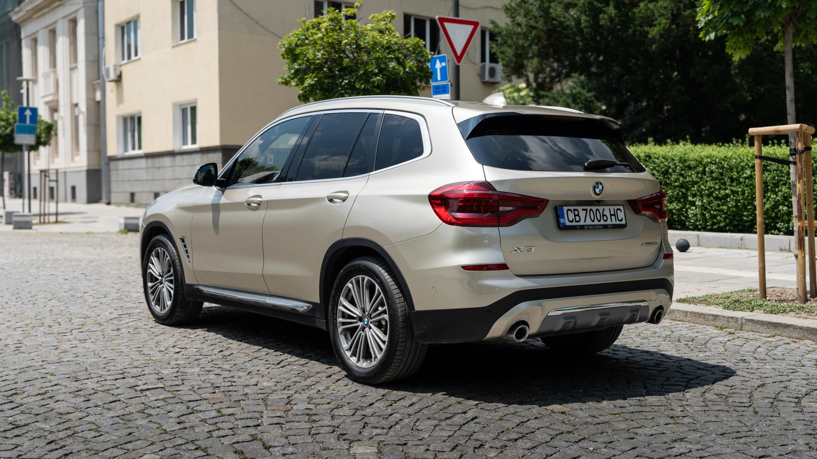 BMW X3 30i, снимка 8 - Автомобили и джипове - 54805532