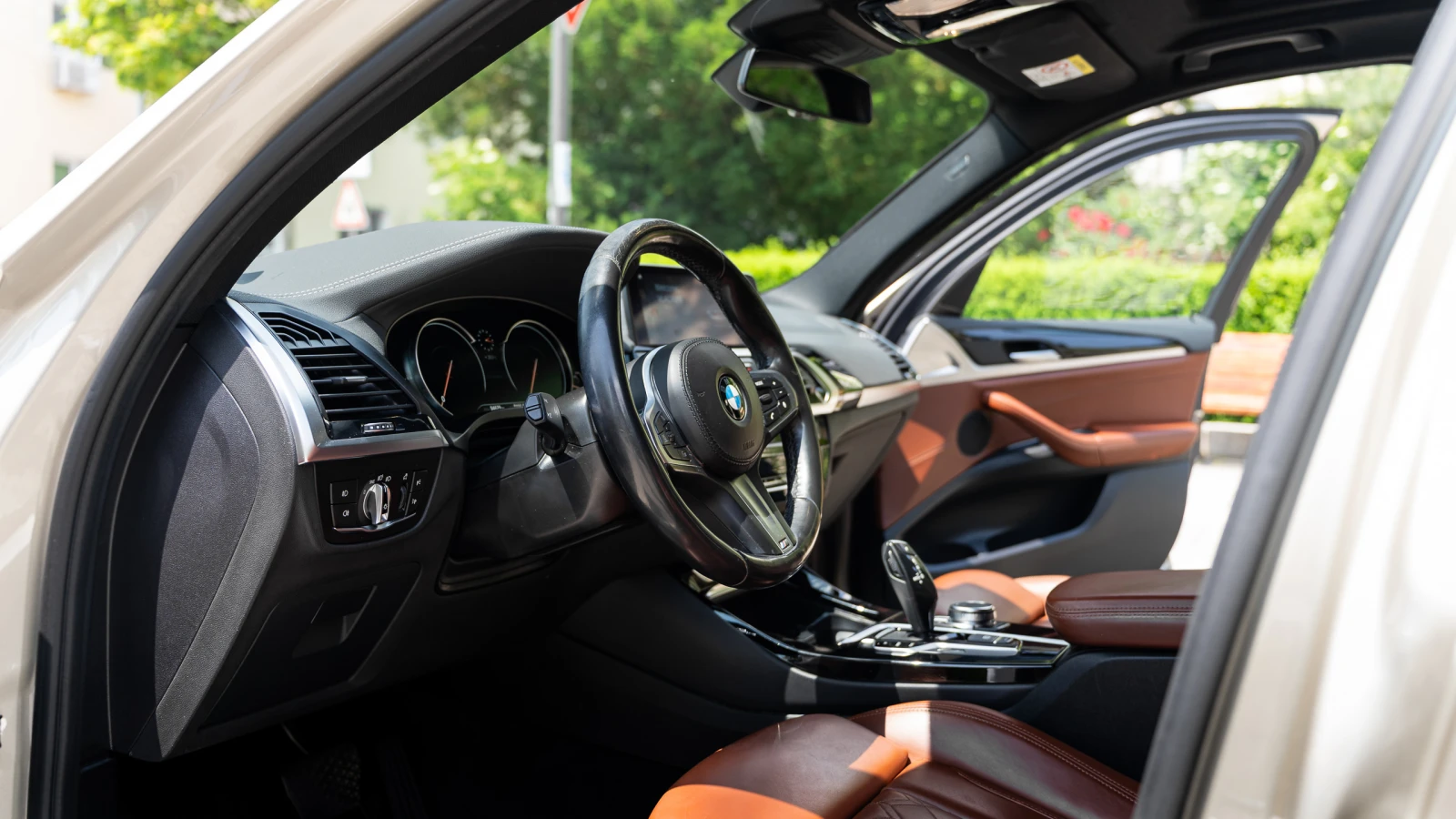 BMW X3 30i, снимка 12 - Автомобили и джипове - 54805532