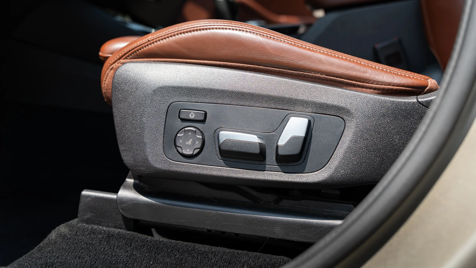 BMW X3 30i, снимка 10 - Автомобили и джипове - 54805532