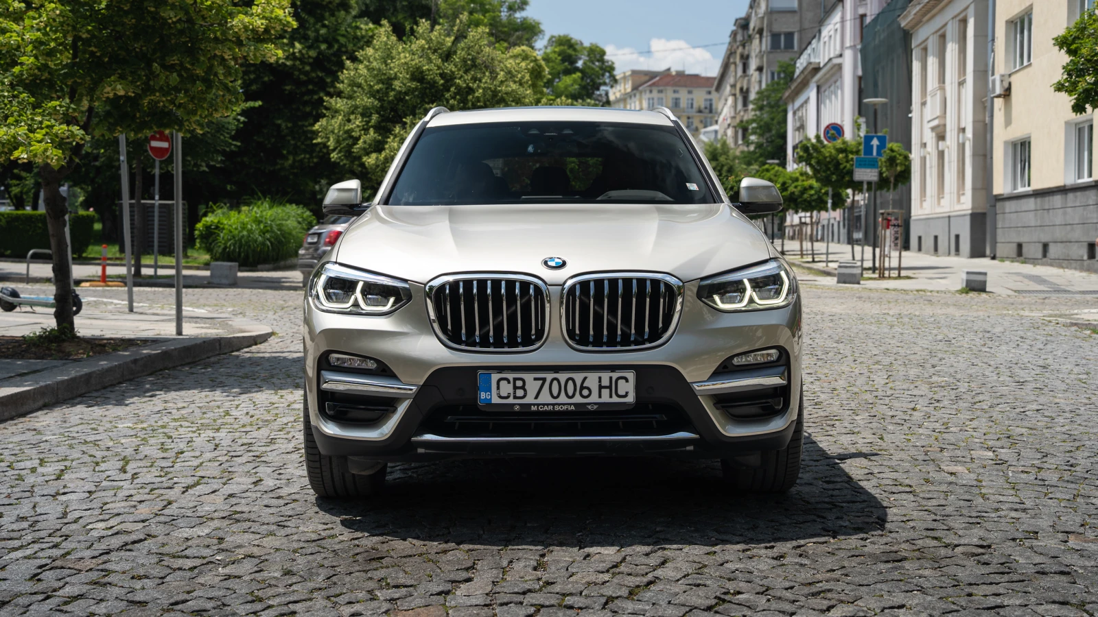 BMW X3 30i, снимка 2 - Автомобили и джипове - 54805532