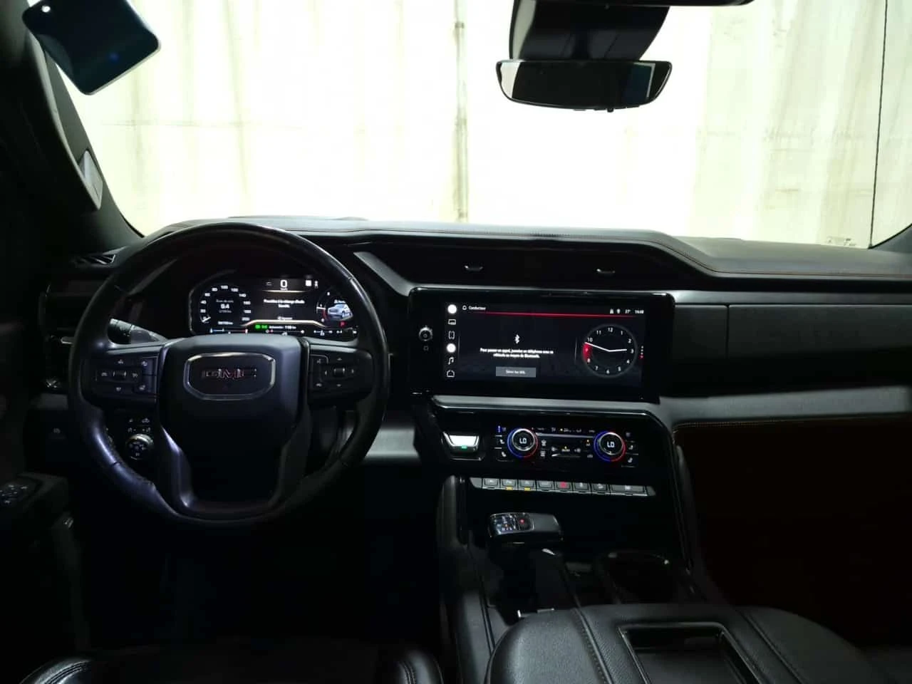 Gmc Sierra  AT4 CREW CAB STD BED | ЦЕНА ДО БЪЛГАРИЯ , снимка 10 - Автомобили и джипове - 55242754