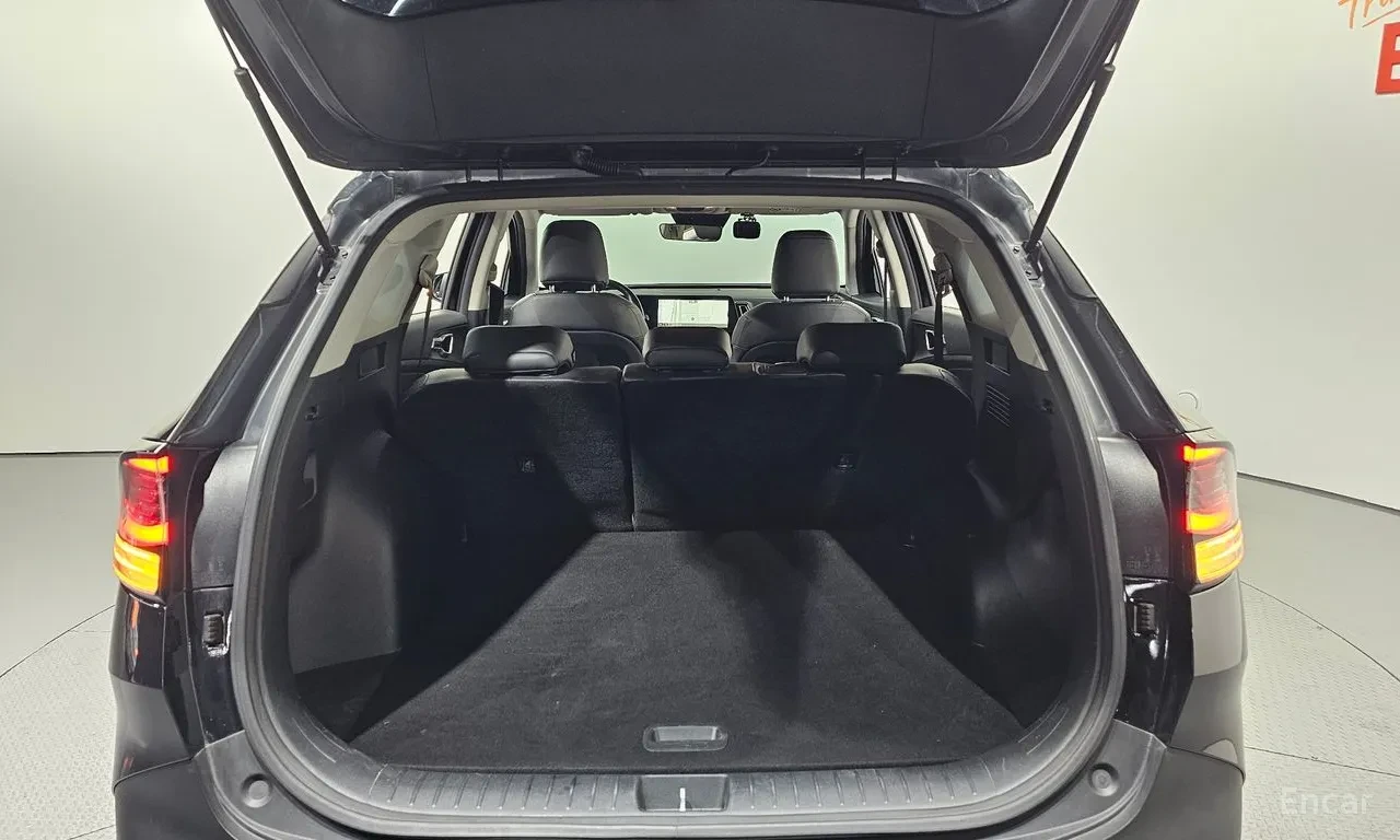 Kia Sportage PRESTIGE* 2.0D* 4X4* ОБДУХ* КОЖА* ПОДГРЕВ ВОЛАН, снимка 9 - Автомобили и джипове - 56126713