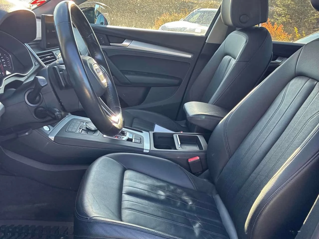 Audi Q5 * Komfort * CARFAX * ���� �� �� | Mobile.bg � ����������� 11