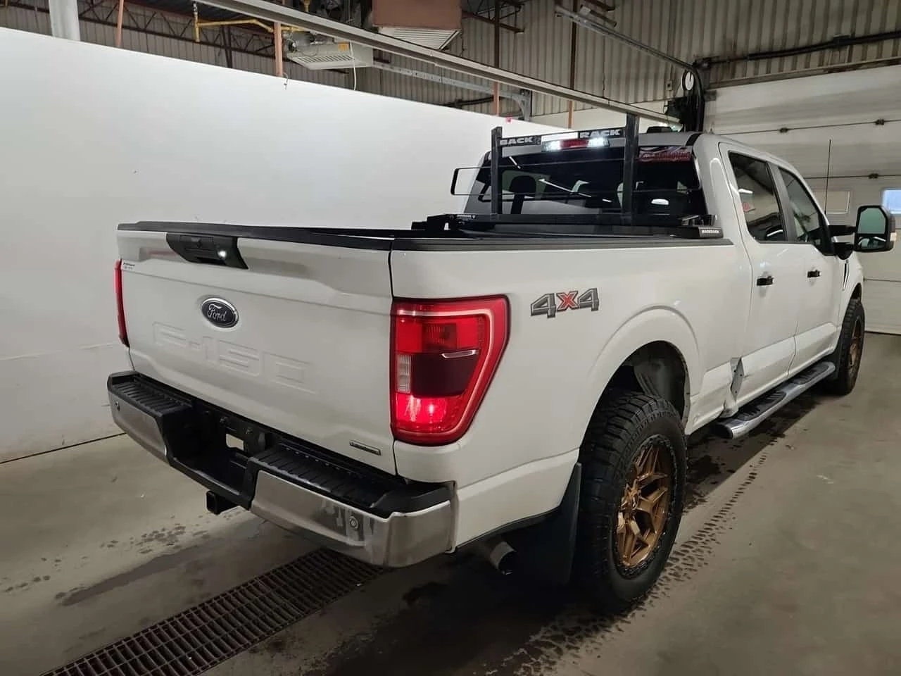 Ford F150 * XLT CREW CAB STD BED * CARFAX * , снимка 3 - Автомобили и джипове - 56737617