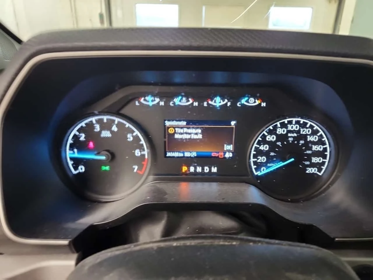 Ford F150 * XLT CREW CAB STD BED * CARFAX * , снимка 9 - Автомобили и джипове - 56737617