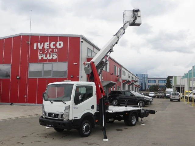 Nissan Capstar АВТОВИШКА 20m НАЛИЧНА НА ПАРКИНГ