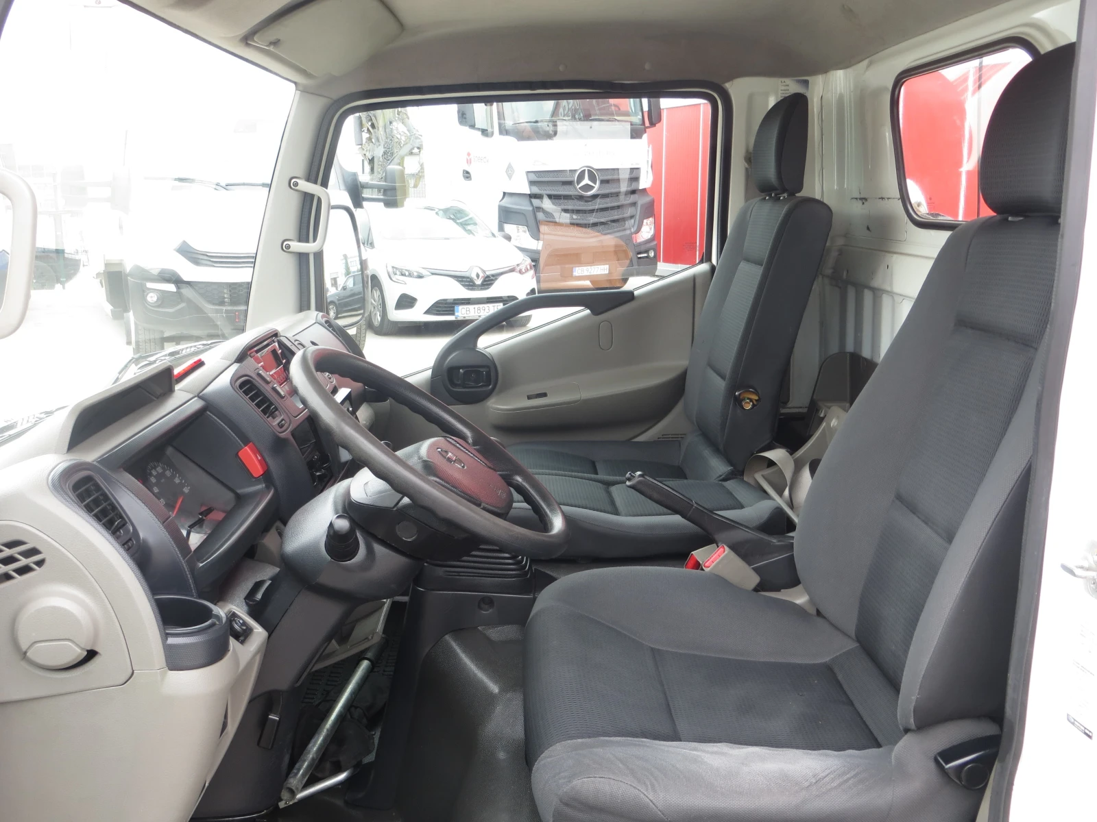 Nissan Capstar АВТОВИШКА 20m НАЛИЧНА НА ПАРКИНГ, снимка 10 - Бусове и автобуси - 54994090