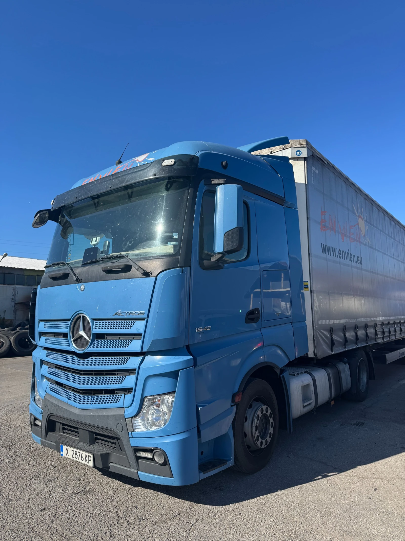 Mercedes-Benz 1842, снимка 1