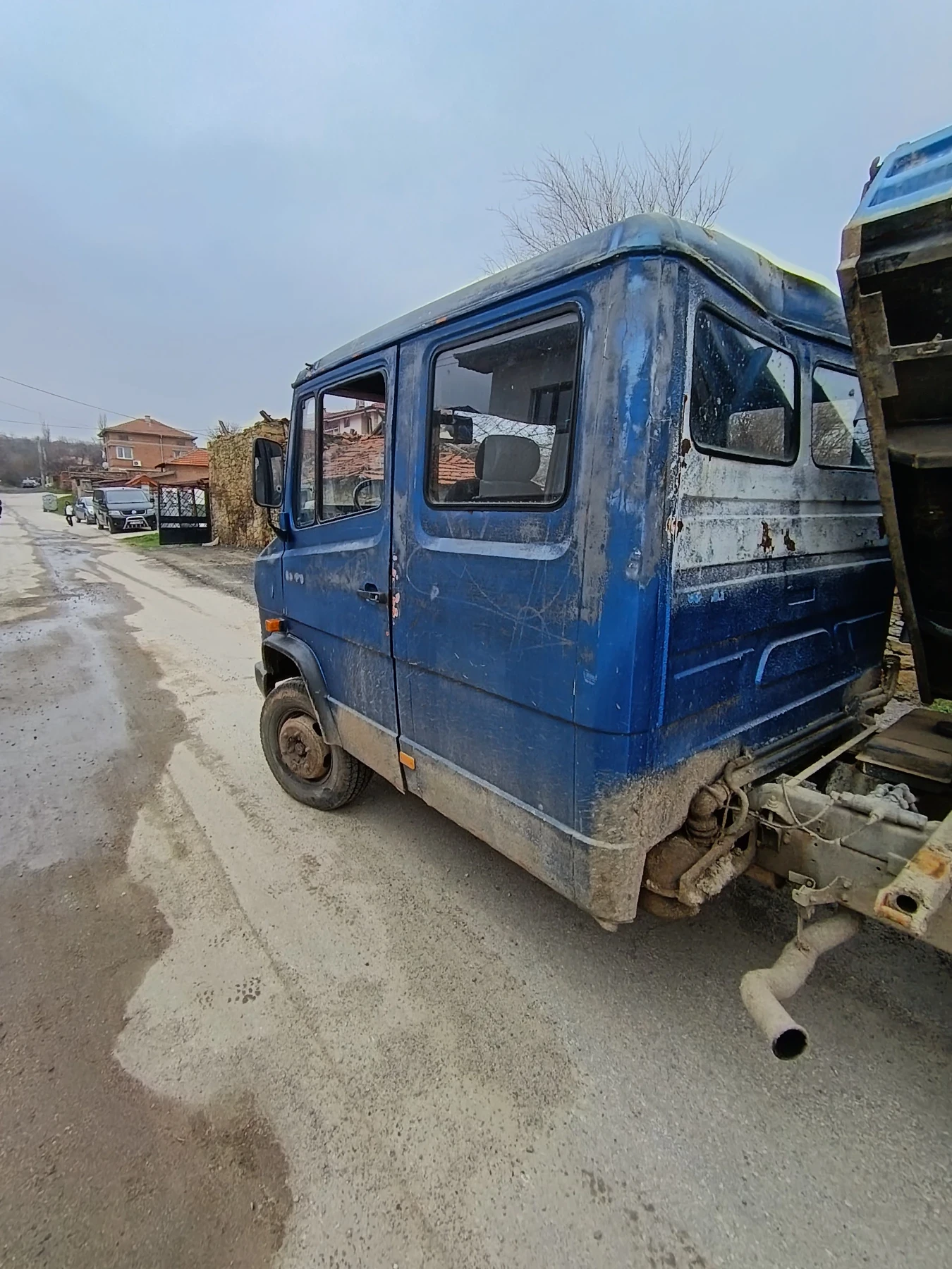 Mercedes-Benz 709  - изображение 9