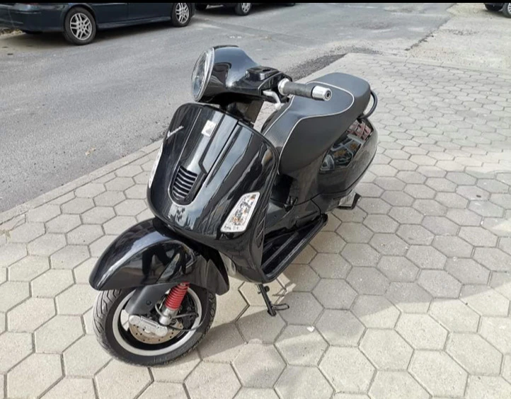 Vespa GTS 125 ie - изображение 8