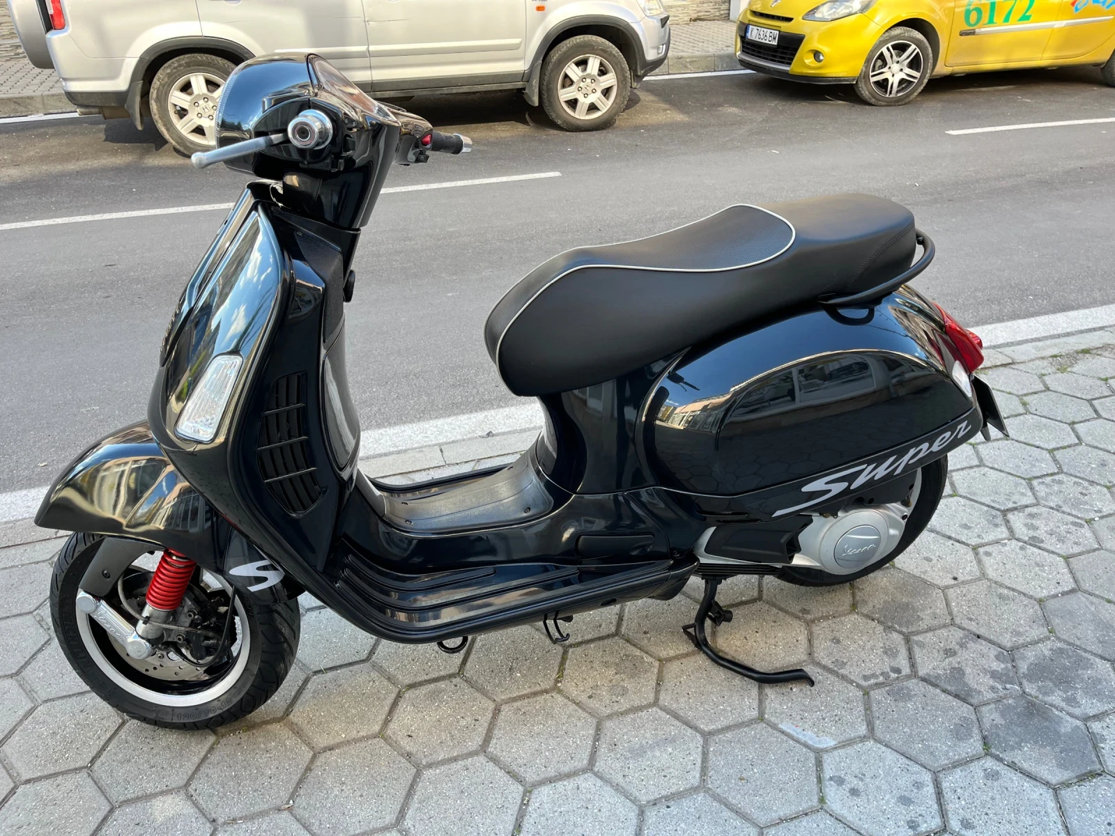 Vespa GTS 125 ie - изображение 8