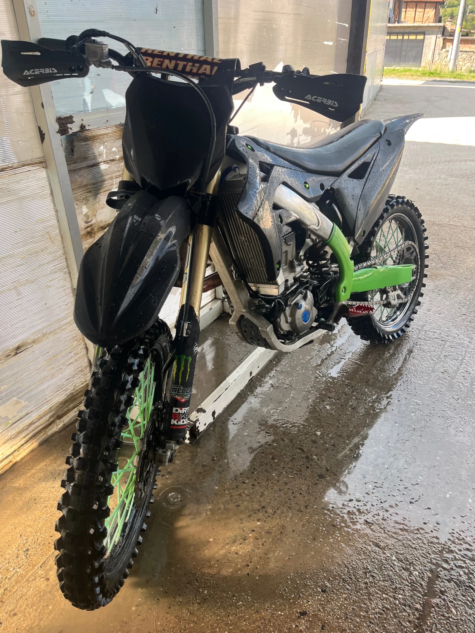 Kawasaki Kx