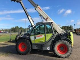       Claas  SCORPION 7040 