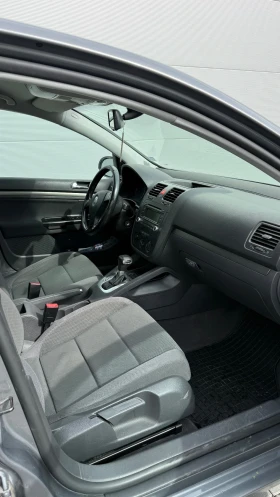 VW Golf 1.9TDI DSG, снимка 9