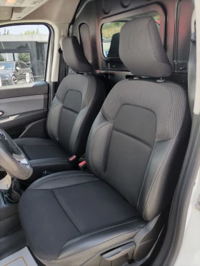 Renault Express 1.5 Blue dCi/75к.с., снимка 13