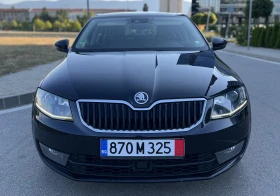 Skoda Octavia 2.0-TDI Laurin&Klement / История/Дистроник/Памет, снимка 2