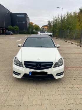 Mercedes-Benz C 300 AMG 4 MATIC, снимка 2